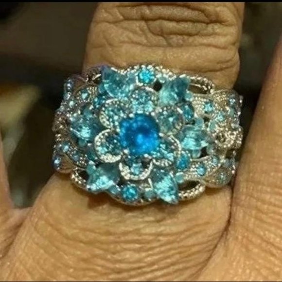 Blue Turquoise Aquamarine Hollow Cabochon Cocktail Ring - Picture 4 of 5